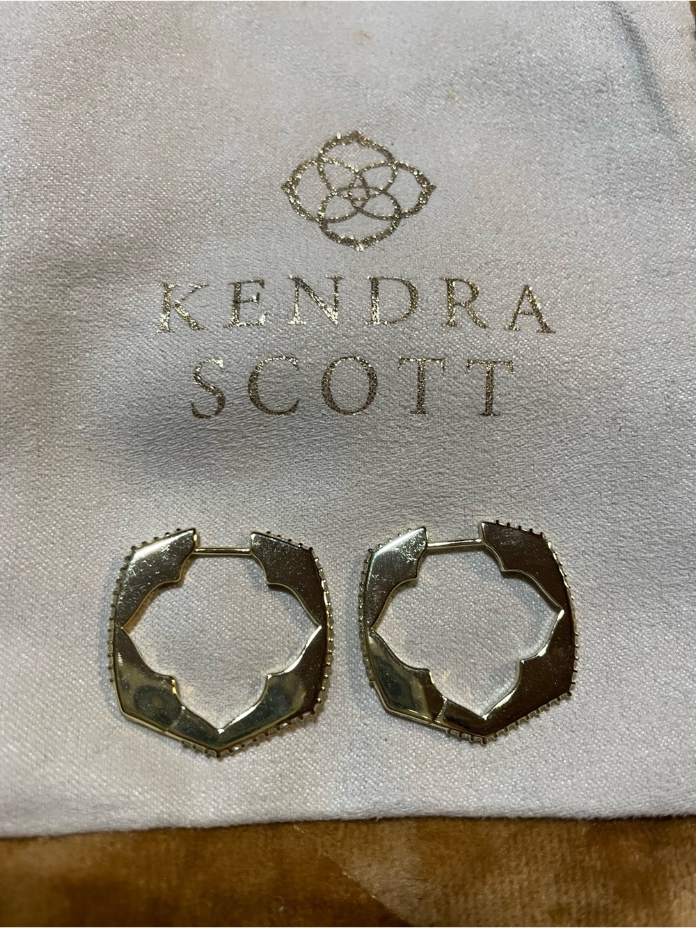 Kendra Scott Mallory Gold Signature Hoop Earrings